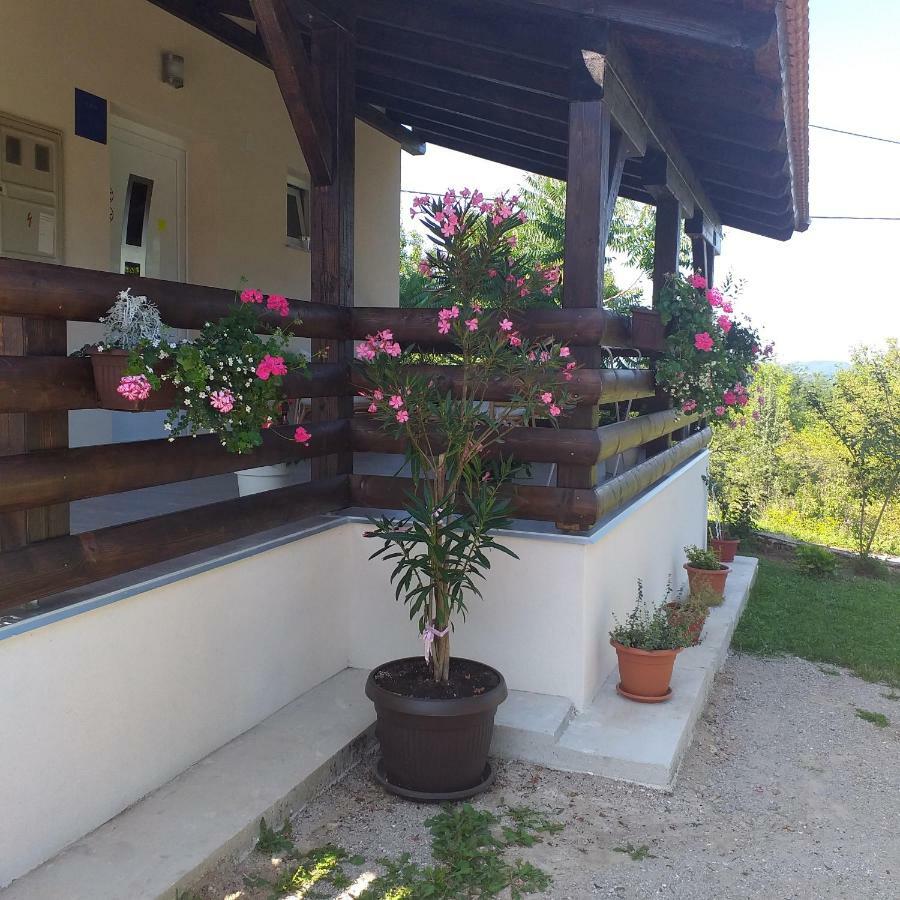 Guest House Happy Day Slunj Εξωτερικό φωτογραφία